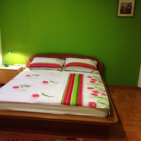 Guest House Seperic Jastrebarsko Exterior foto