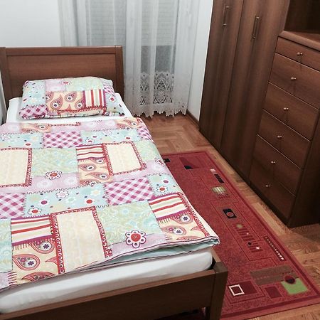 Guest House Seperic Jastrebarsko Exterior foto